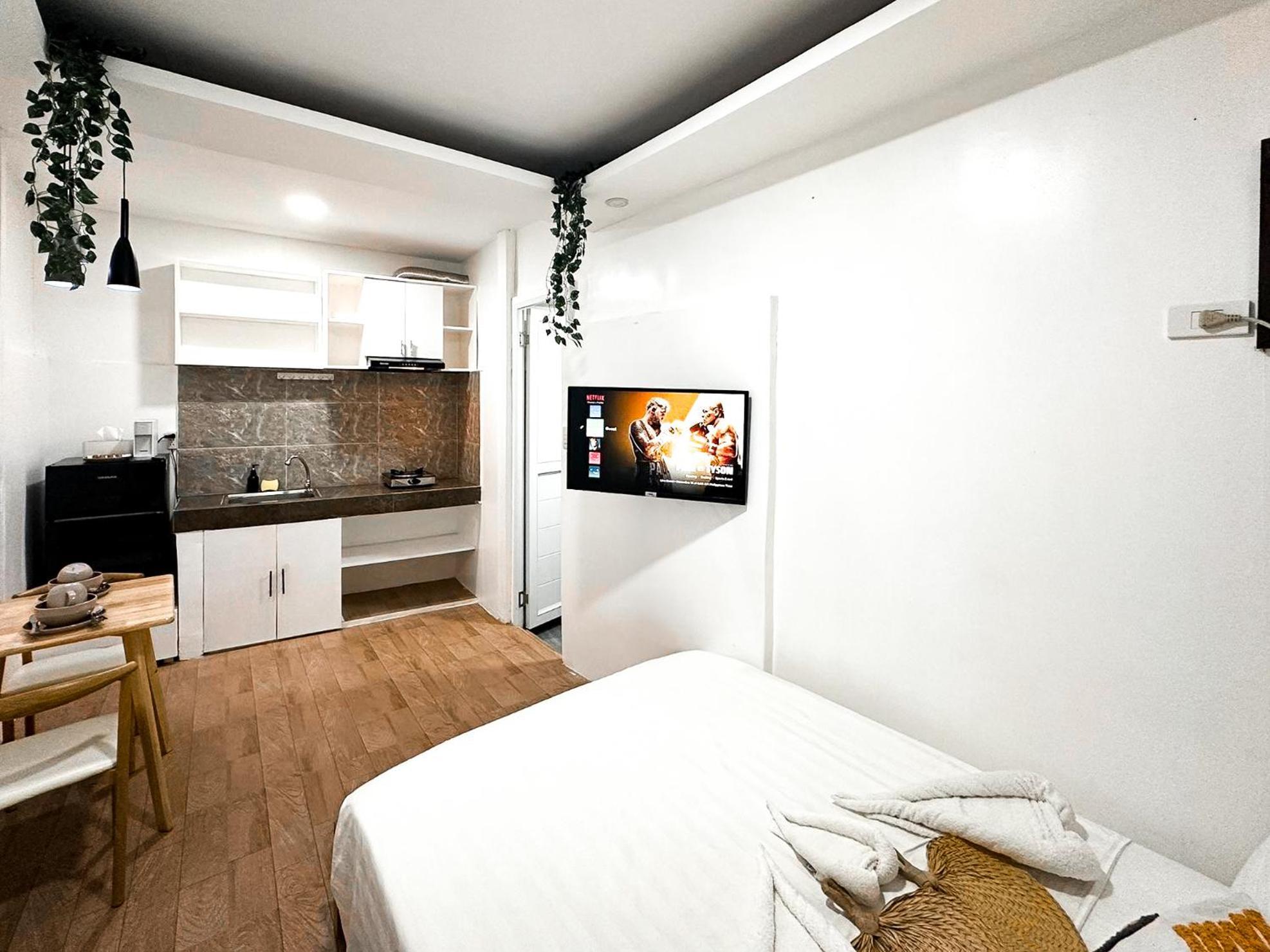 Namal Apartelle - Free Scooter & Gym Access El Nido Buitenkant foto